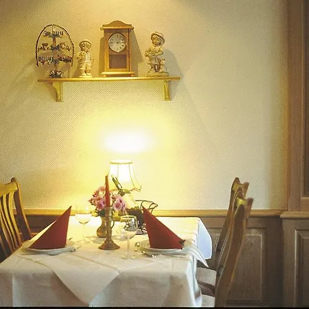 Gastreich Πανσιόν Lennestadt